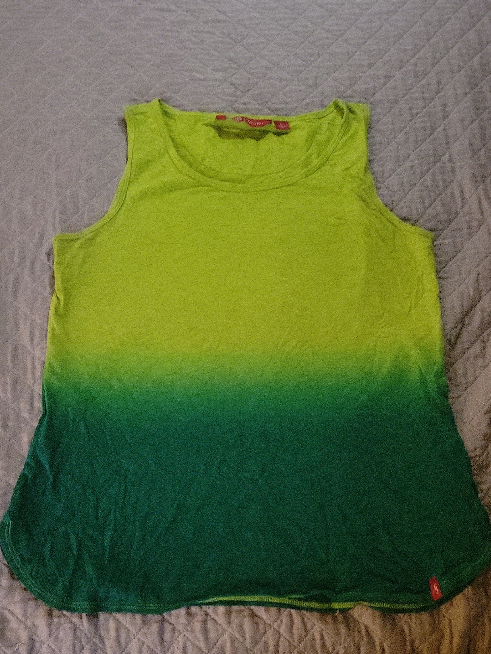 Eastern Mountain Sports Ombre Green Sleeveless Tank Top - Lime to Green